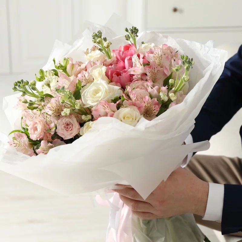 浪漫粉紫系紳士求婚花束